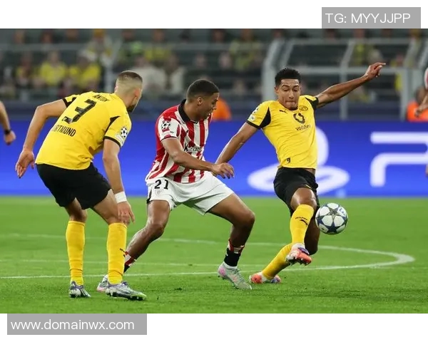 贝林厄姆在欧冠赛场大放异彩助球队晋级引发广泛关注与赞誉