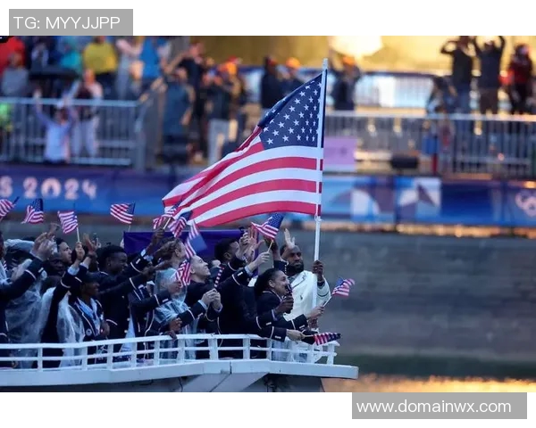 勒布朗詹姆斯：再次带领美国男篮夺得奥运金牌