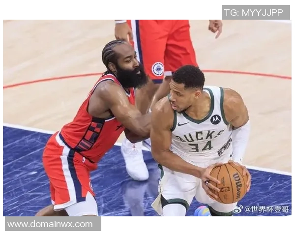 火箭队全明星集结助威，哈登季后赛冲刺在即